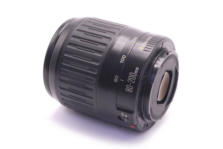 Canon EF 80-200mm f/4.5-5.6 (Japan, 1995)