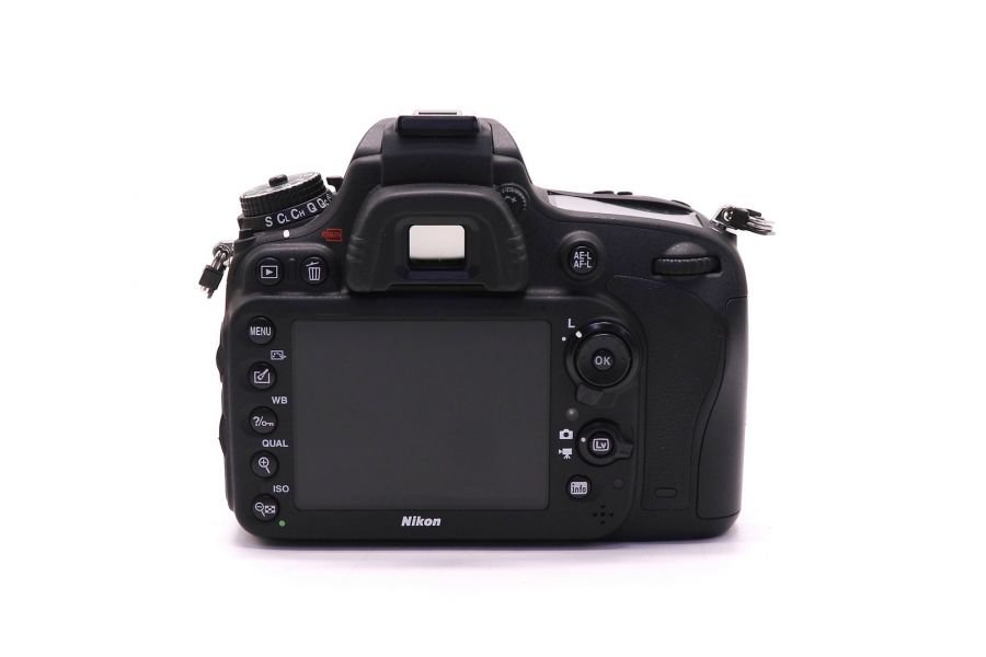 Nikon D610 body в упаковке (пробег 6150 кадров)