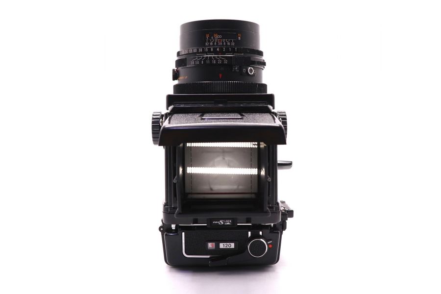 Mamiya RB67 Professional SD + Mamiya-Sekor C 90mm f/3.8 (Japan, 1990)