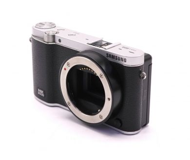 Samsung NX3000 body