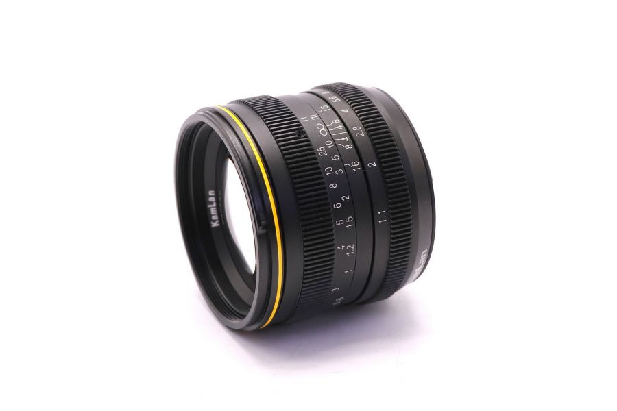 KamLan 50mm f/1.1 Micro 4/3 в упаковке