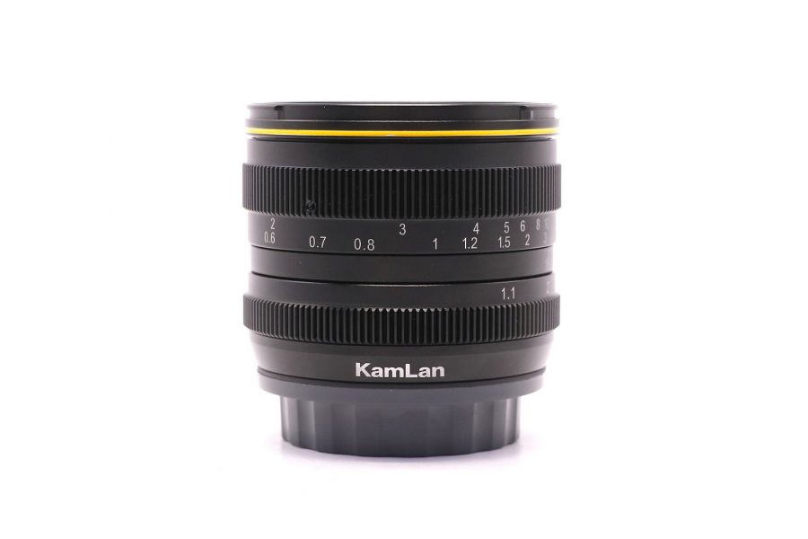 KamLan 50mm f/1.1 Micro 4/3 в упаковке