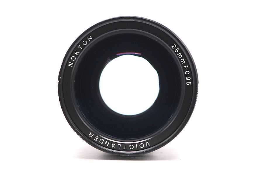 Voigtlander Nokton 25mm f/0.95
