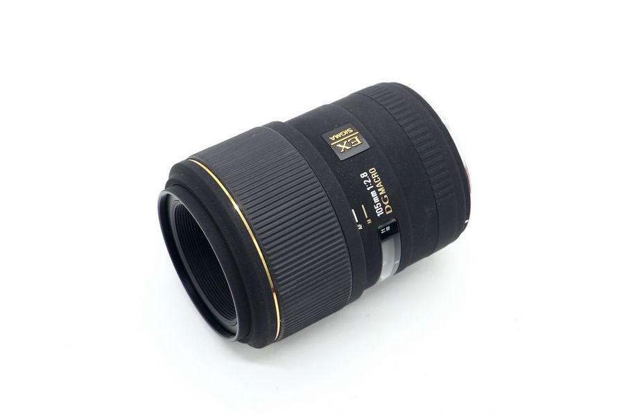 Sigma AF 105mm f/2.8 EX DG Macro 4/3 в упаковке