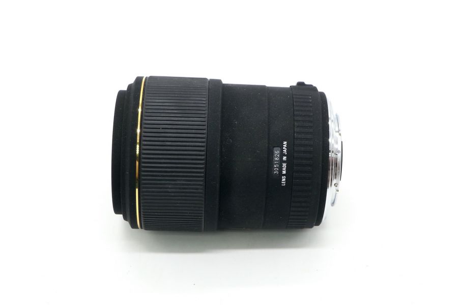 Sigma AF 105mm f/2.8 EX DG Macro 4/3 в упаковке