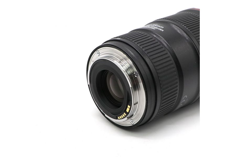 Canon EF 16-35mm f/4L IS USM