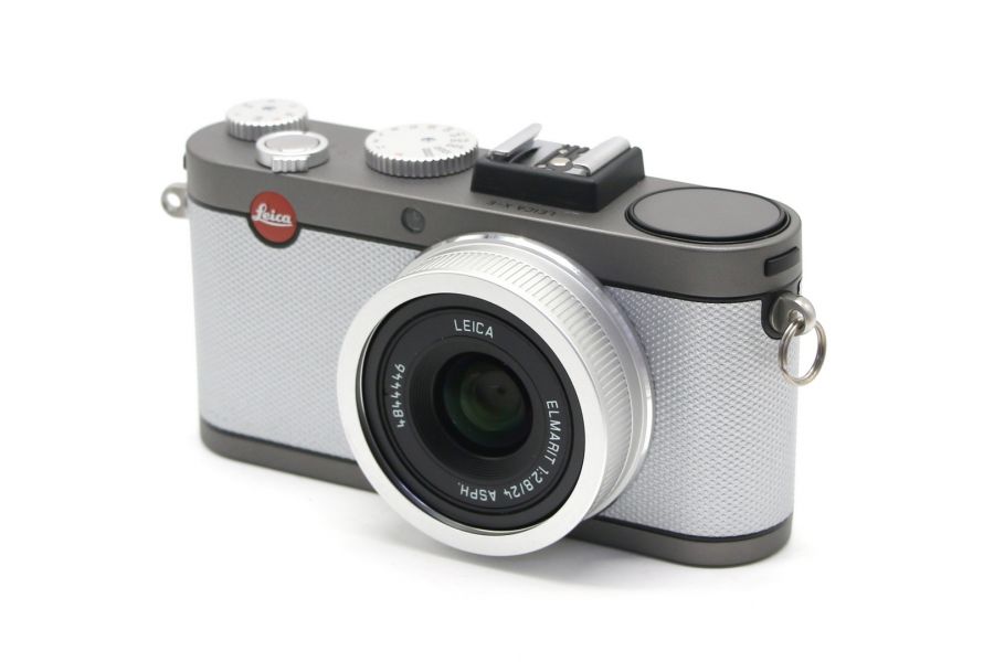Leica X-E в упаковке