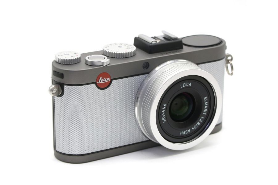Leica X-E в упаковке