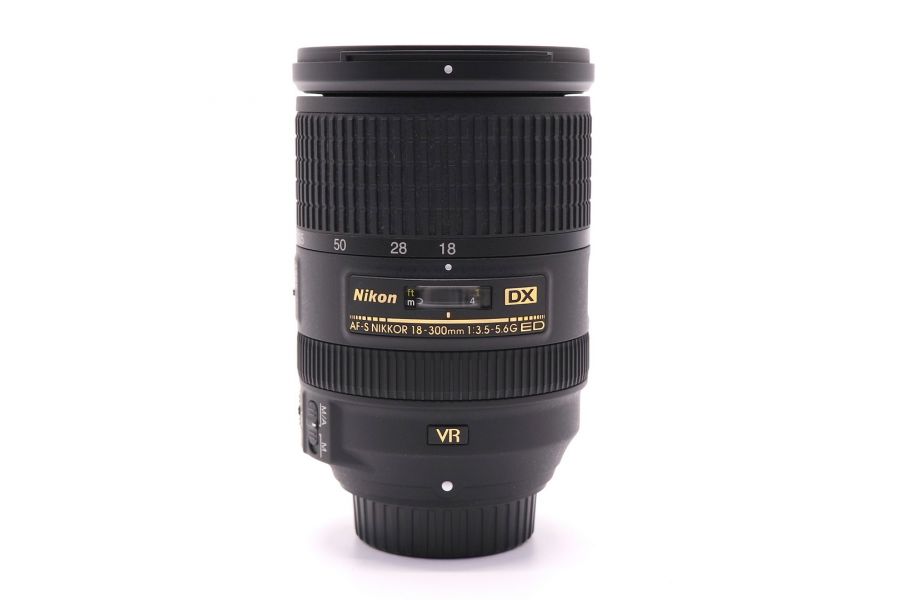 Nikon 18-300mm f/3.5-5.6G ED VR AF-S DX