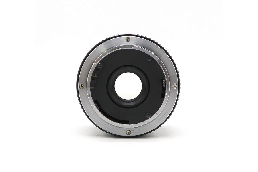 Yashica DSB 28mm f/2.8 (Japan, 2011)