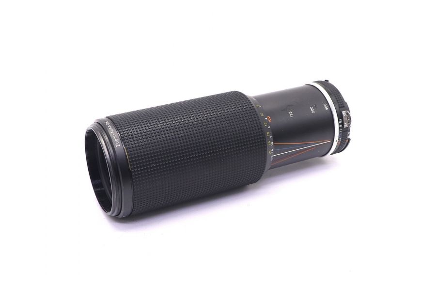 Nikon 100-300mm f/5.6 MF Nikkor в упаковке