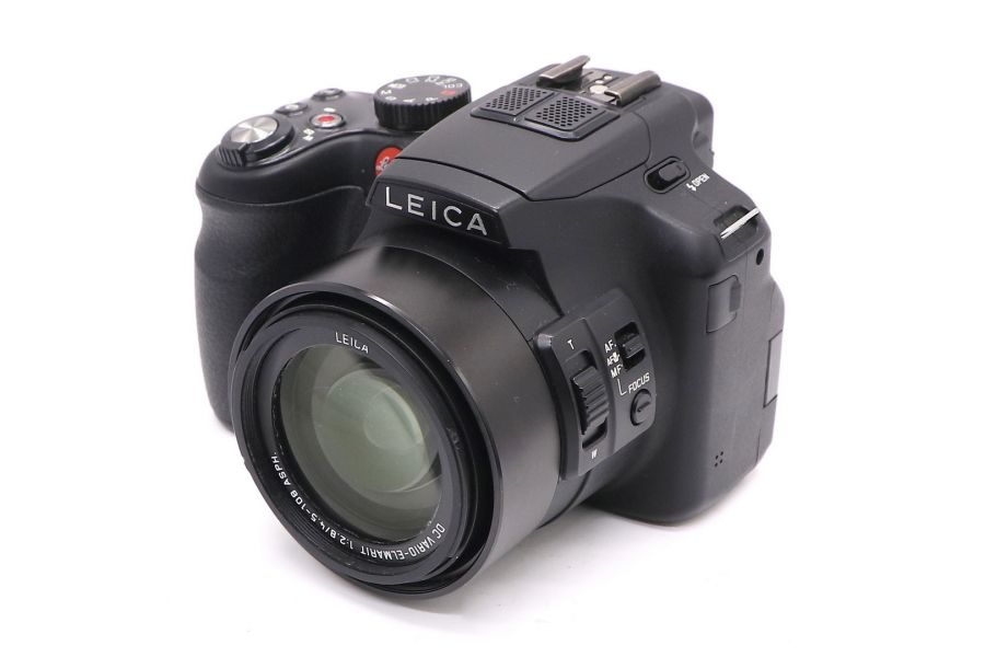 Leica V-Lux 4 в упаковке