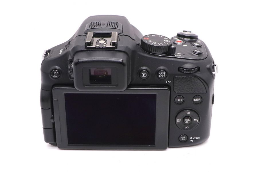 Leica V-Lux 4 в упаковке