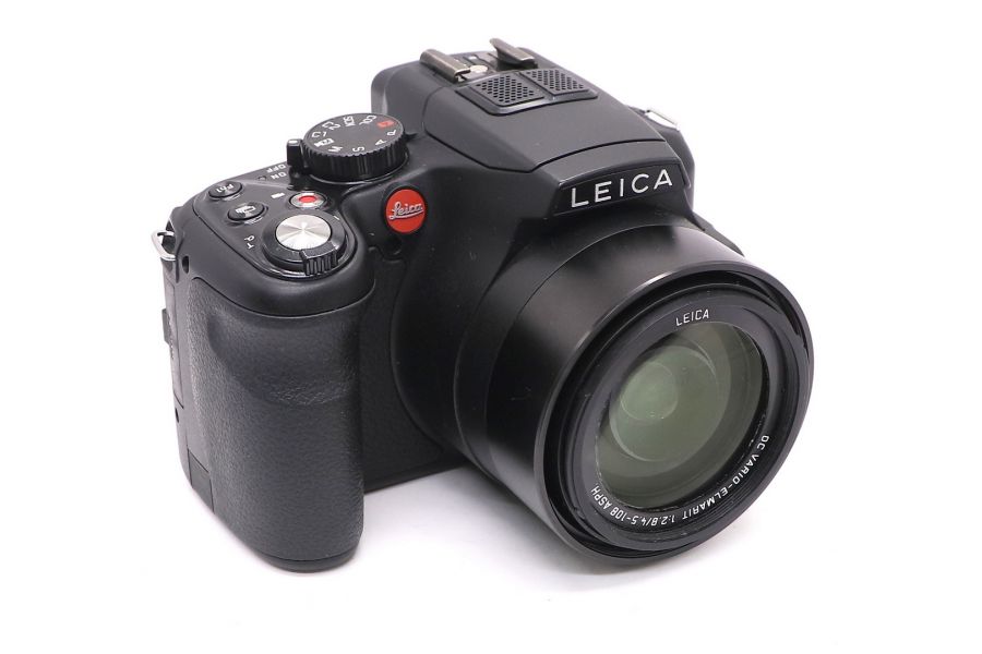 Leica V-Lux 4 в упаковке