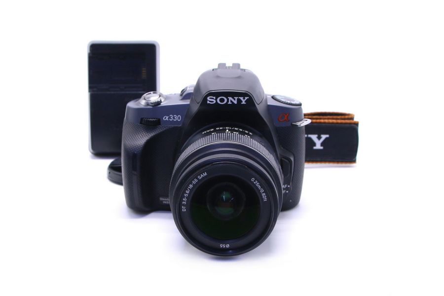 Sony A330 kit (пробег 33750 кадров)