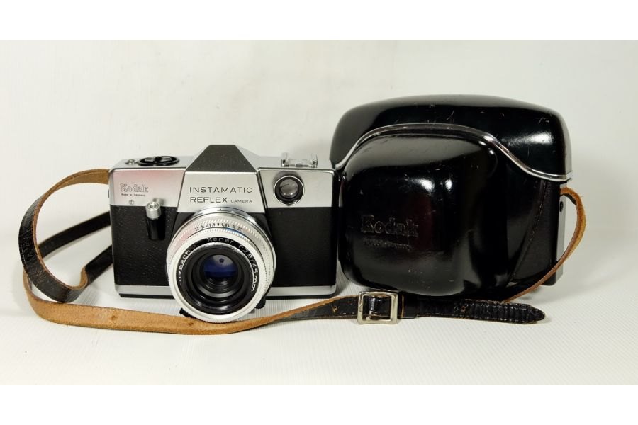 Kodak Instamatic Reflex + Xenar 2.8/45