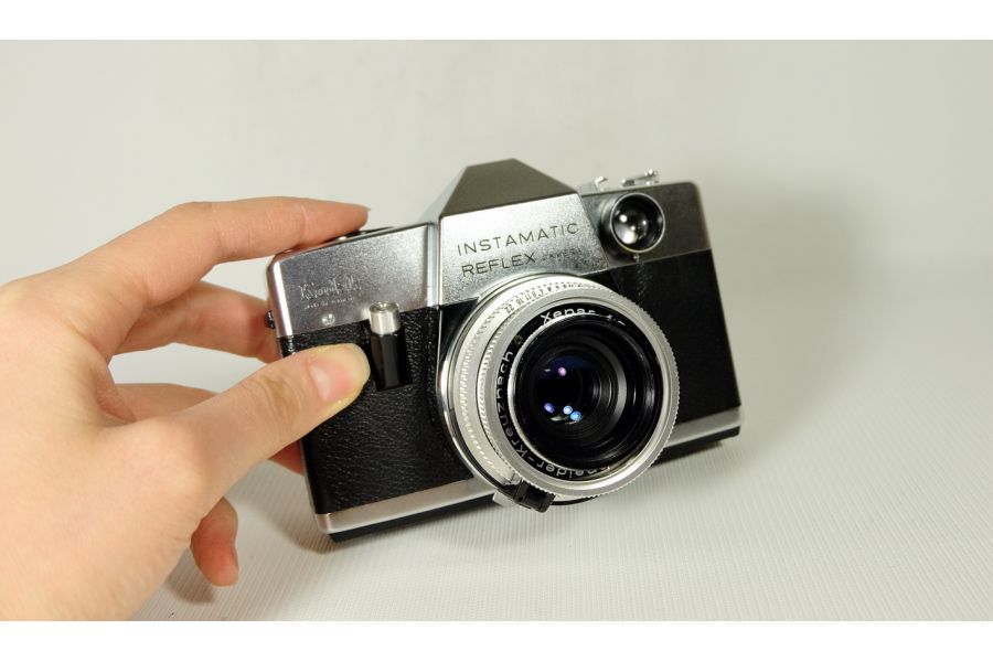 Kodak Instamatic Reflex + Xenar 2.8/45