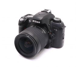 Nikon F75 kit (Japan, 2004)