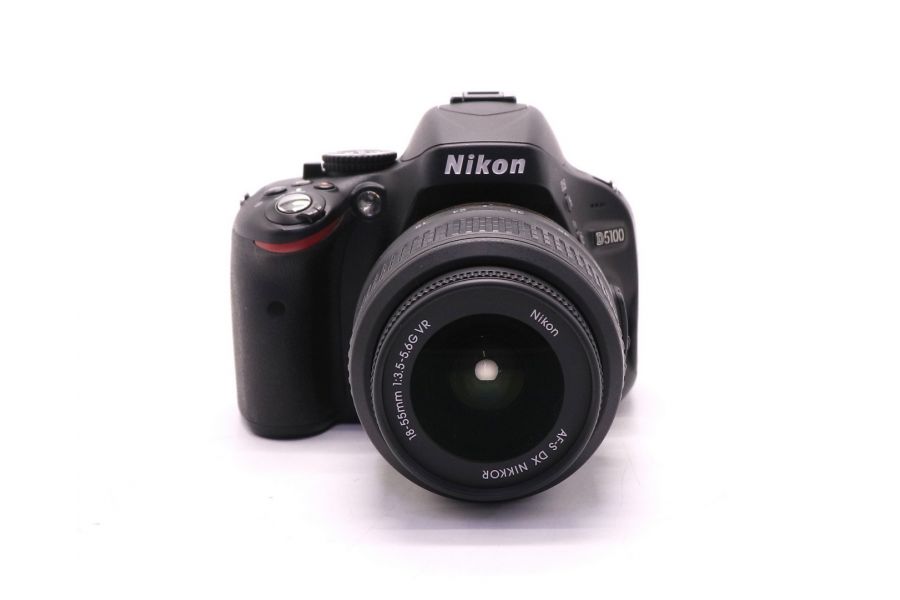 Nikon D5100 kit (пробег 5000 кадров)