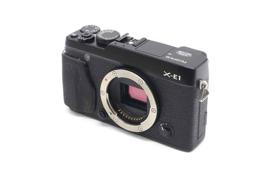 Fujifilm X-E1 body (Japan, 2012)