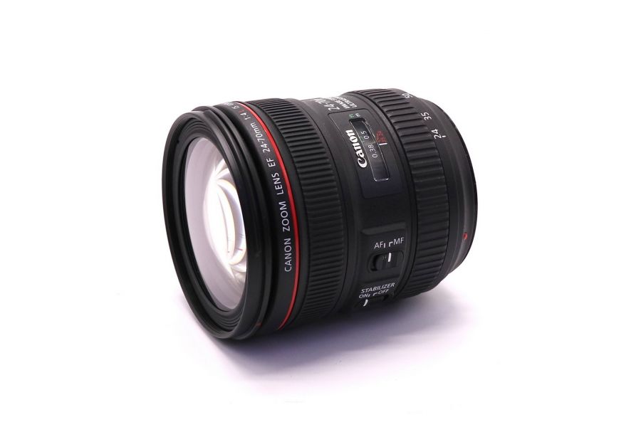 Canon EF 24-70mm f/4L IS USM в упаковке