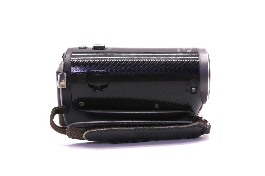 Видеокамера Panasonic HDC-TM80 в упаковке