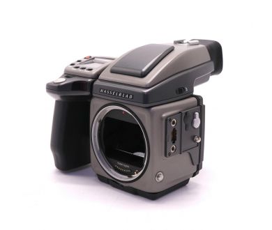 Hasselblad H1 body (пробег 1050 кадров)