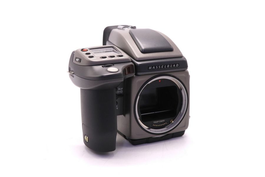 Hasselblad H1 body (пробег 1050 кадров)