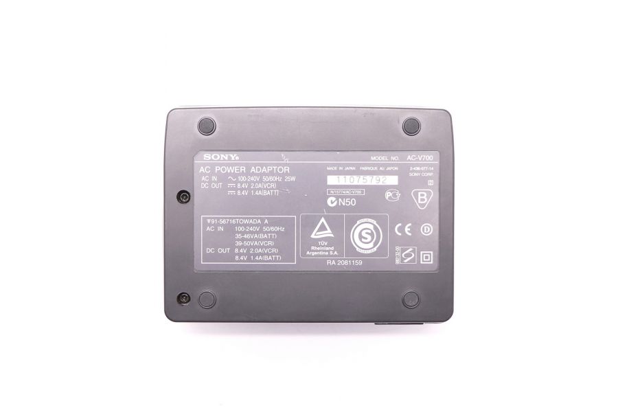 Зарядное устройство Sony AC-V700 (Japan, 2000)