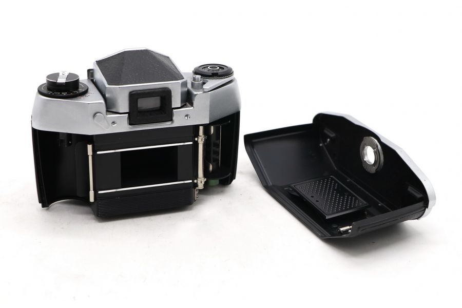 Exa 1b + Tessar 2.8/50