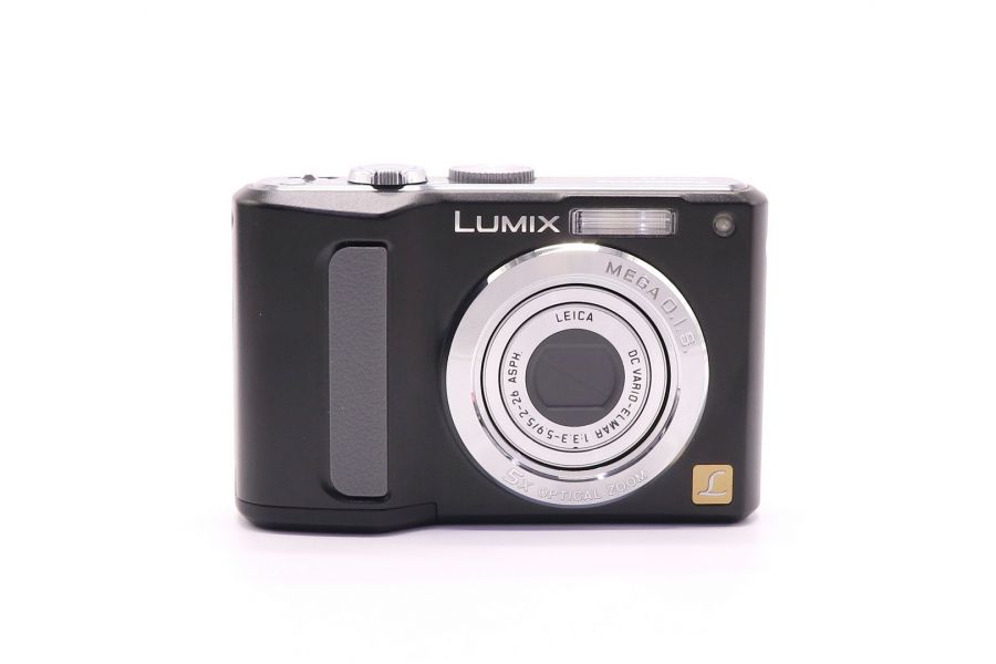 Panasonic Lumix DMC-LZ8 в упаковке