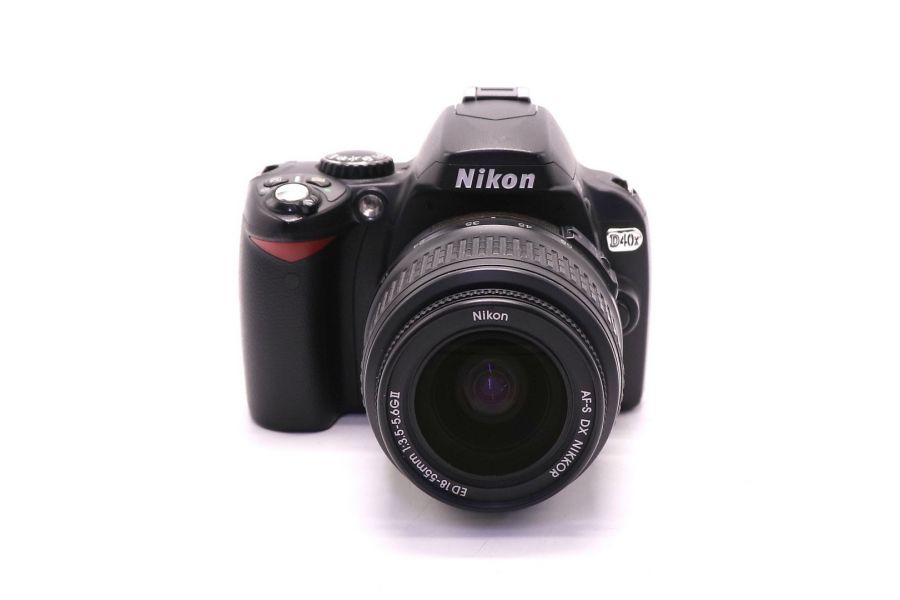 Nikon D40x kit (пробег 4550 кадра)