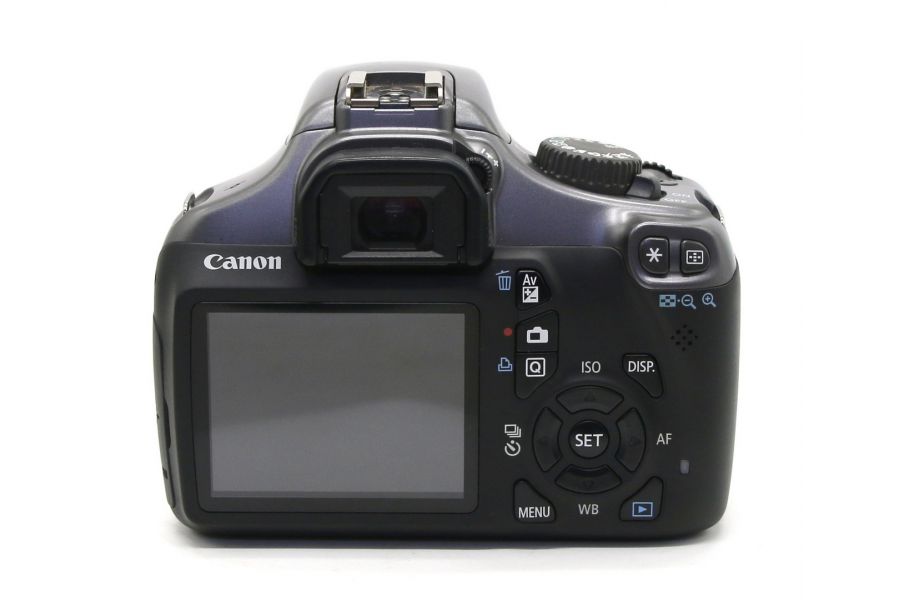 Canon EOS 1100D body в упаковке (пробег 19000 кадров)