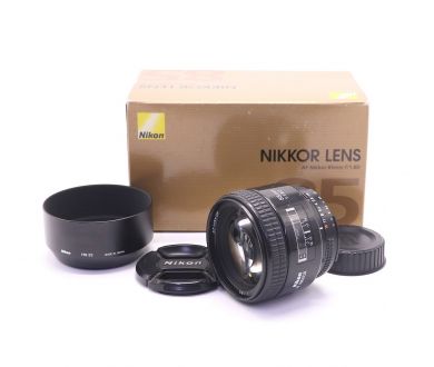 Nikon 85mm f/1.8D AF Nikkor (Thailand) в упаковке