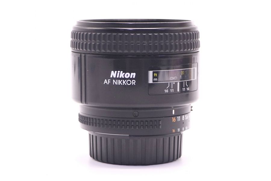 Nikon 85mm f/1.8D AF Nikkor (Thailand) в упаковке