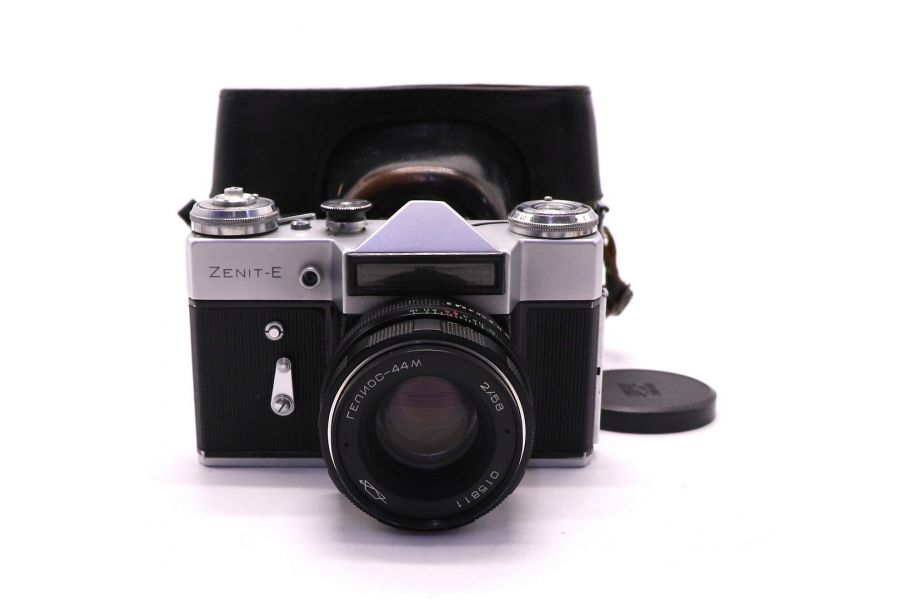 Зенит Е + Гелиос-44М (СССР, 1972)
