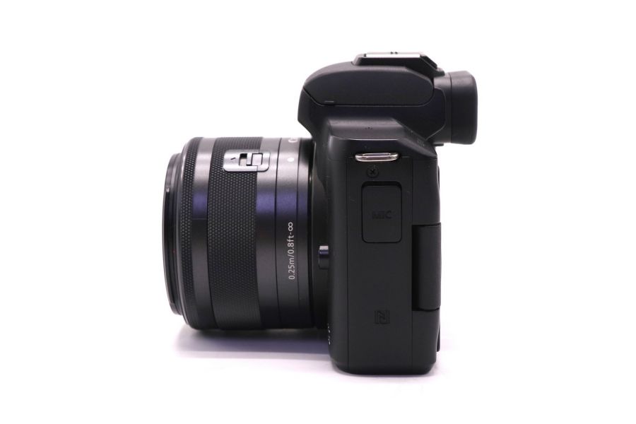 Canon EOS M50 kit (пробег 13550 кадров)