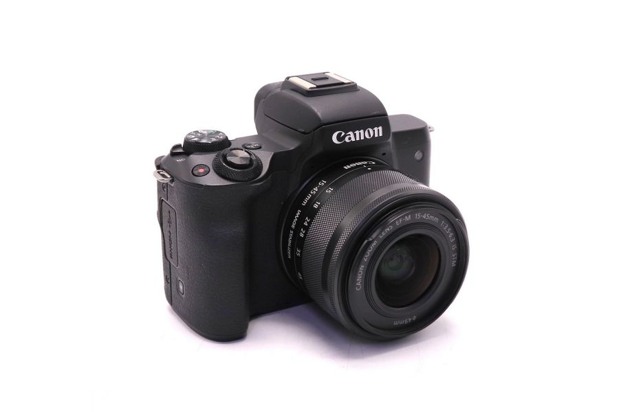 Canon EOS M50 kit (пробег 13550 кадров)