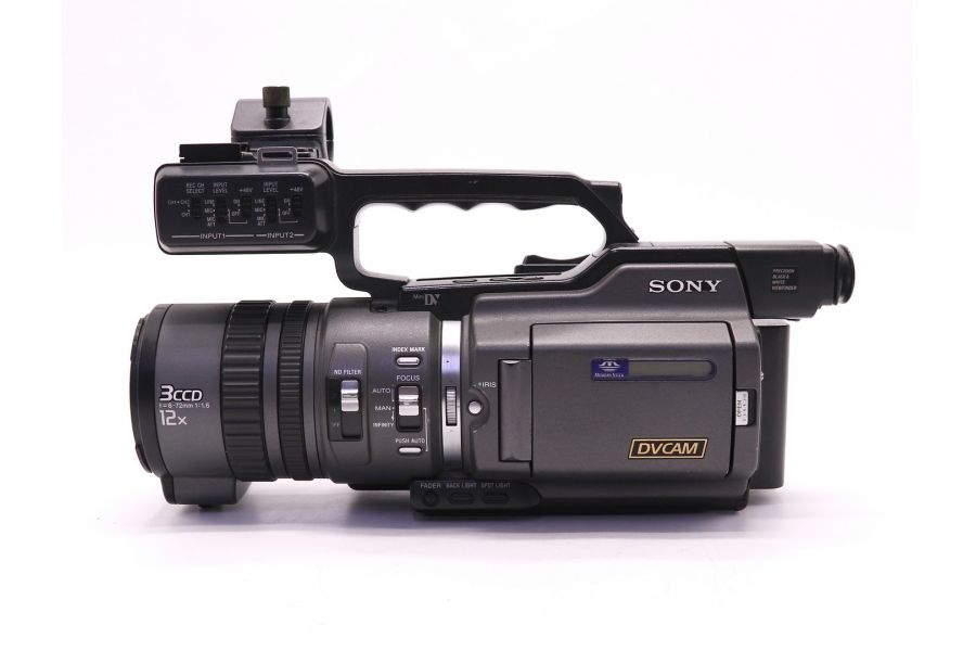Цифровая видеокамера Sony DSR-PD150P (Japan, 2001)