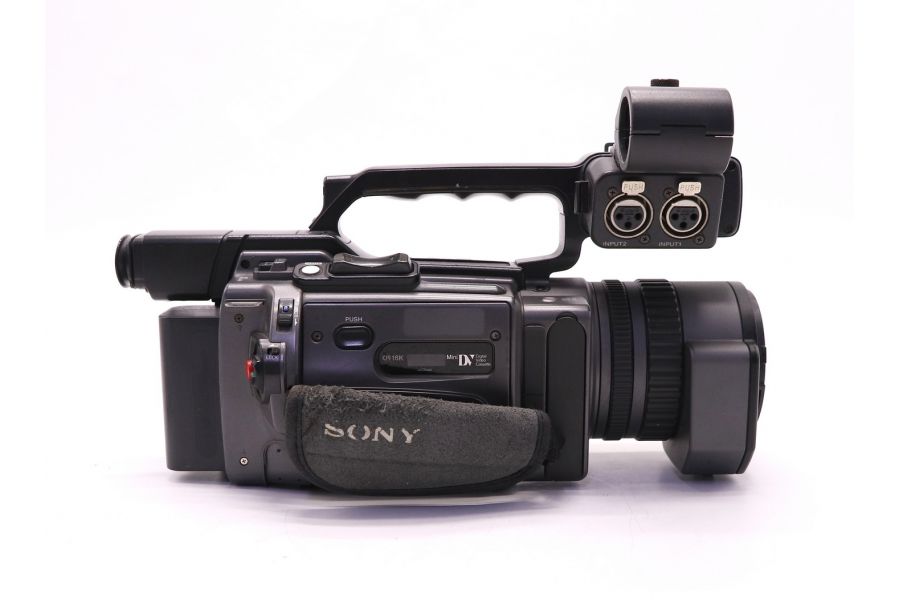 Цифровая видеокамера Sony DSR-PD150P (Japan, 2001)