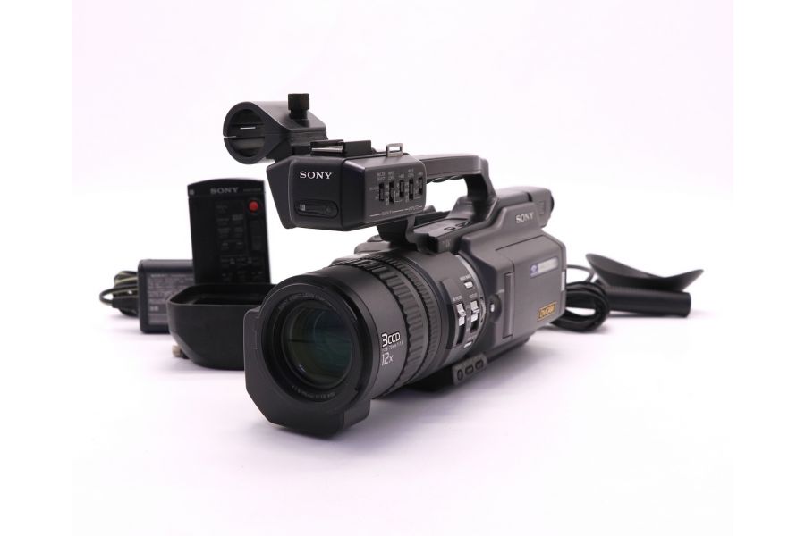 Цифровая видеокамера Sony DSR-PD150P (Japan, 2001)