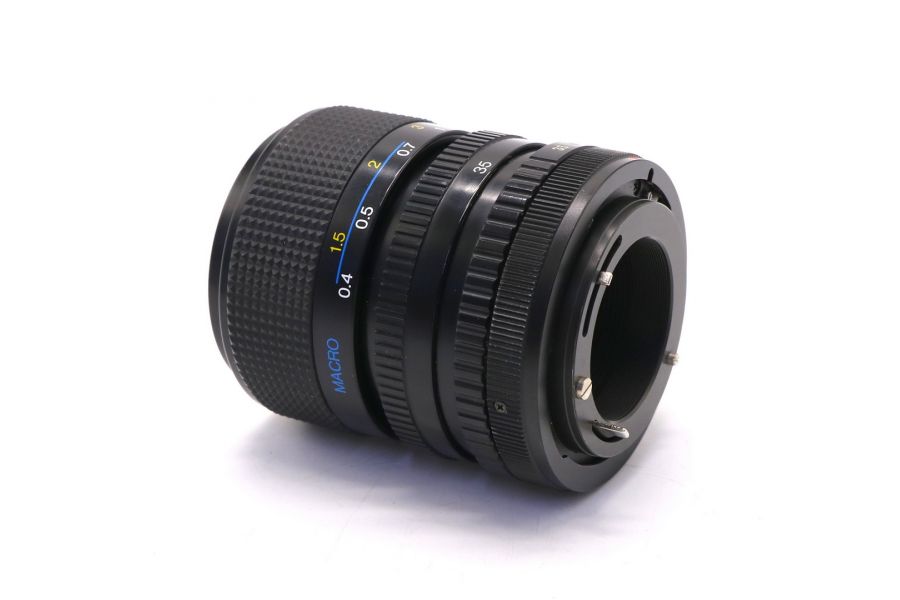 Exakta MC Macro 35-70mm f/3.5-4.8 Canon FD