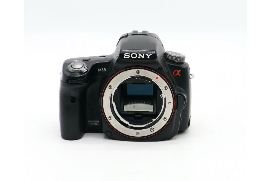 Sony A35 body (пробег 37145 кадров)