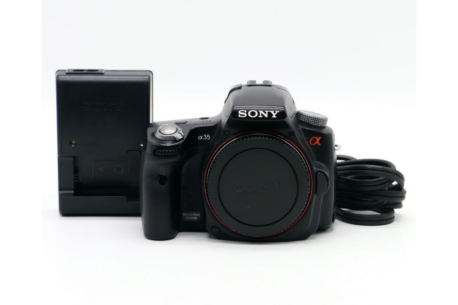 Sony A35 body (пробег 37145 кадров)