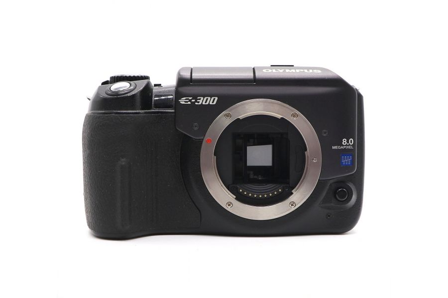 Olympus E-300 body (пробег 26450 кадров)