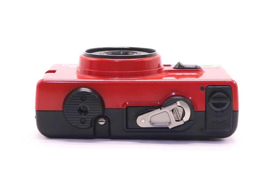 Konica Pop red 