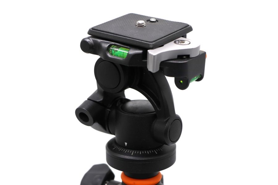 Штатив Vanguard Alta+ 234AP