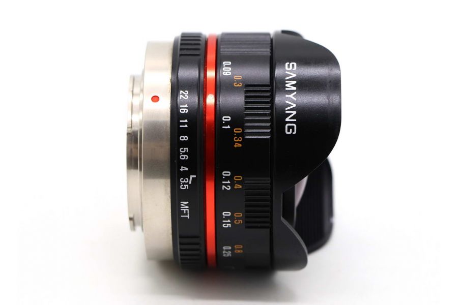 Samyang 7.5mm f/3.5 UMC Fish-Eye