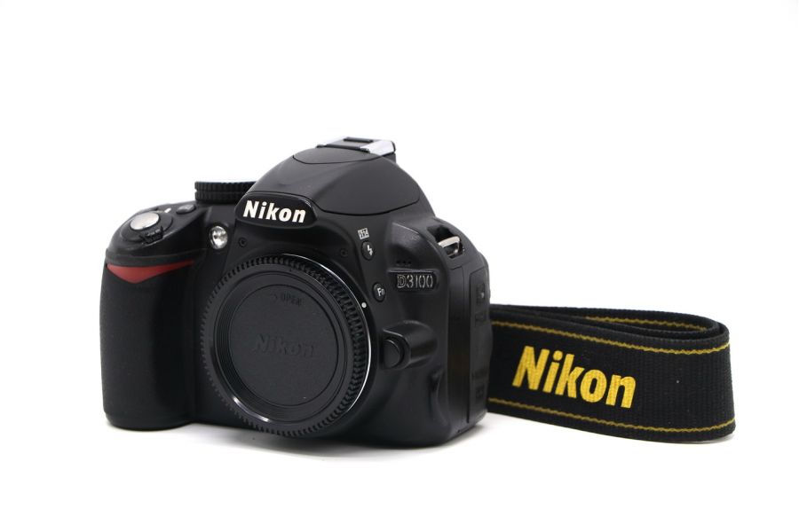 Nikon D3100 body неисправный (пробег 14647 кадров)