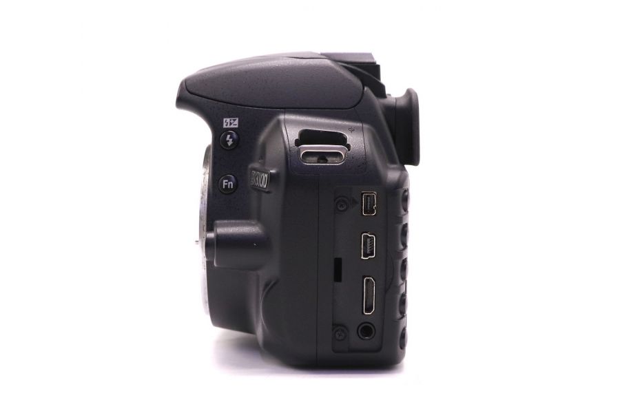 Nikon D3100 body (пробег 8100 кадров)